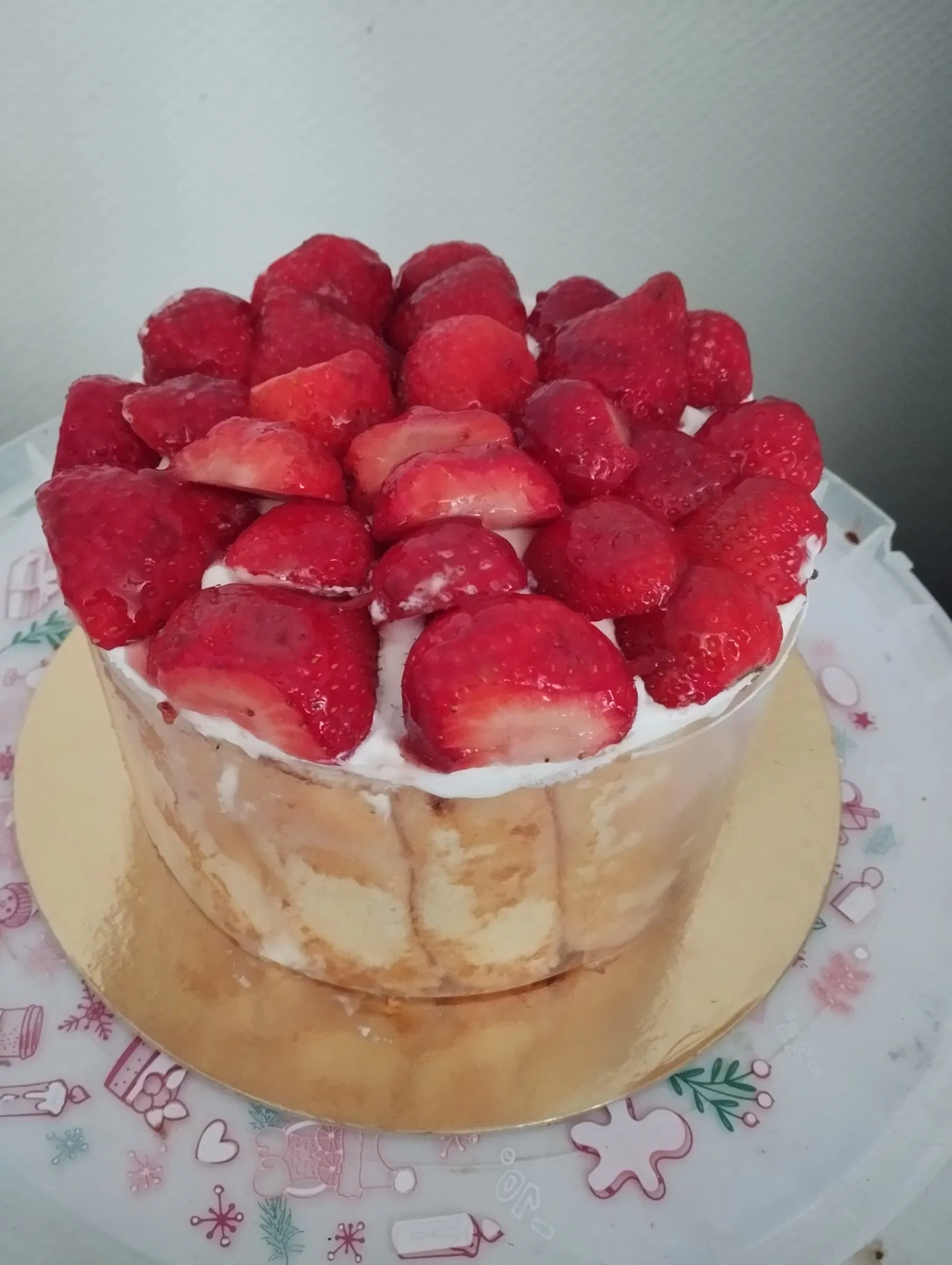 Charlotte aux fraises