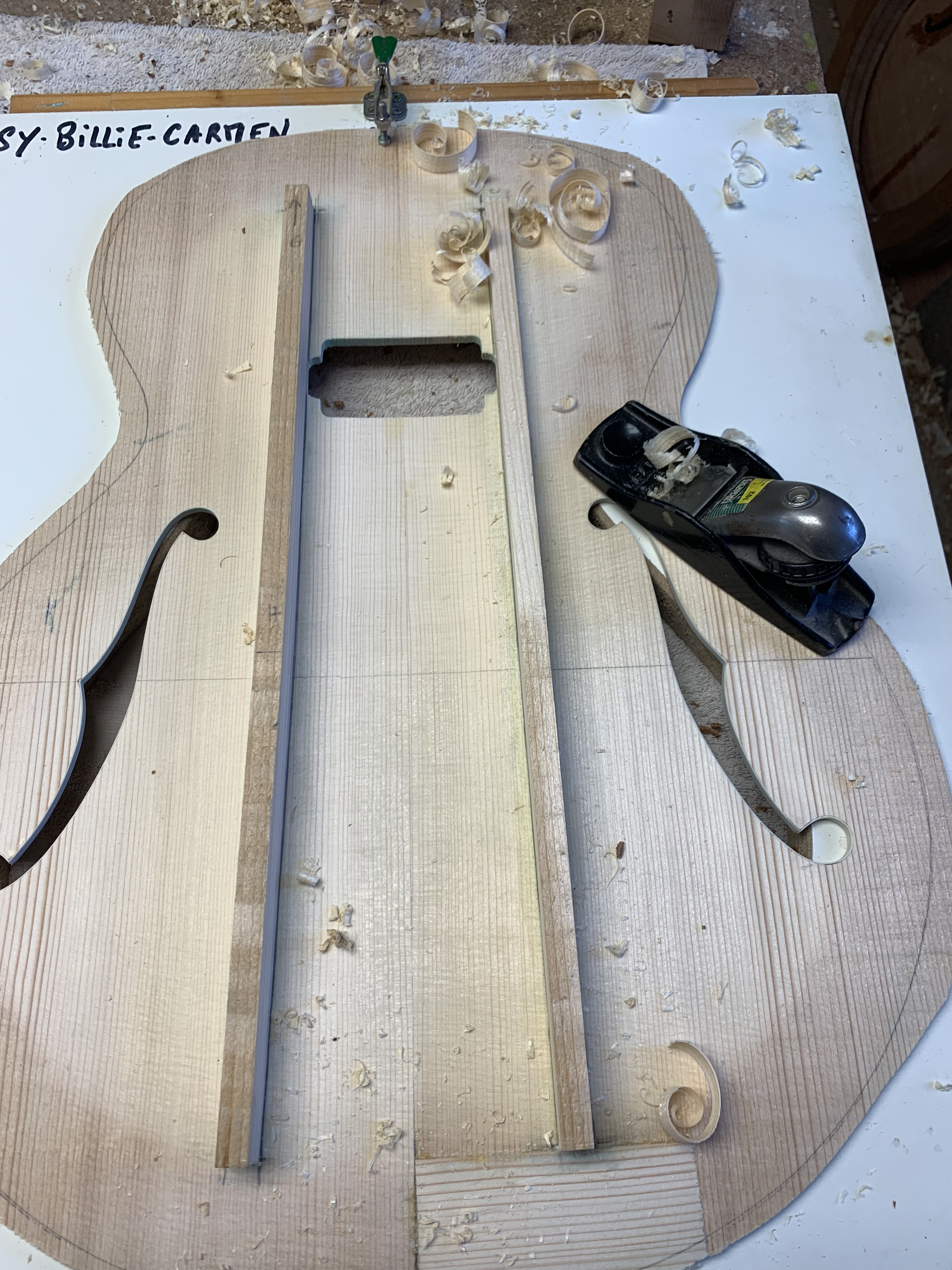 ARCHTOP_16"