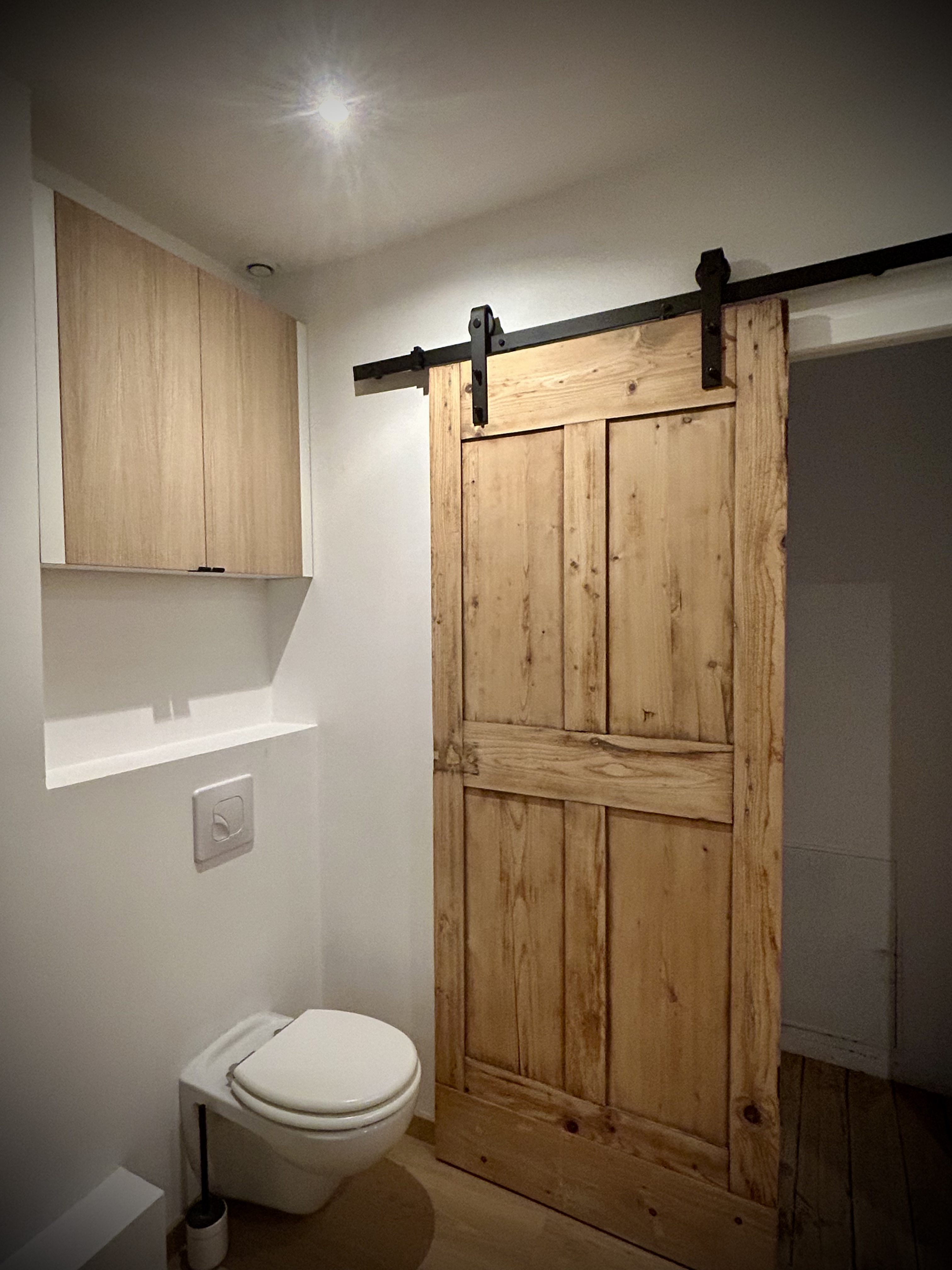 Bathroom layout - Laundry room