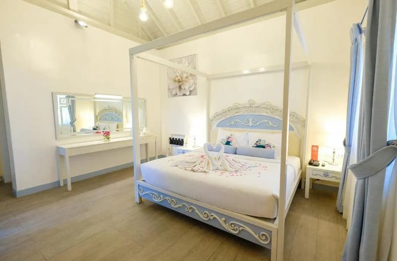 DELUXE PLUS VILLA
