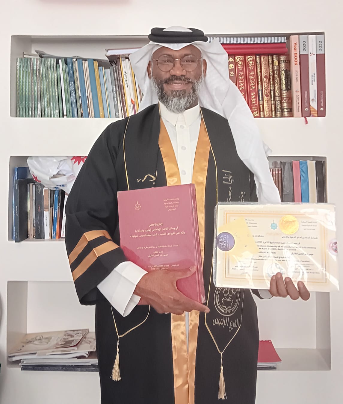 صور الخريجين