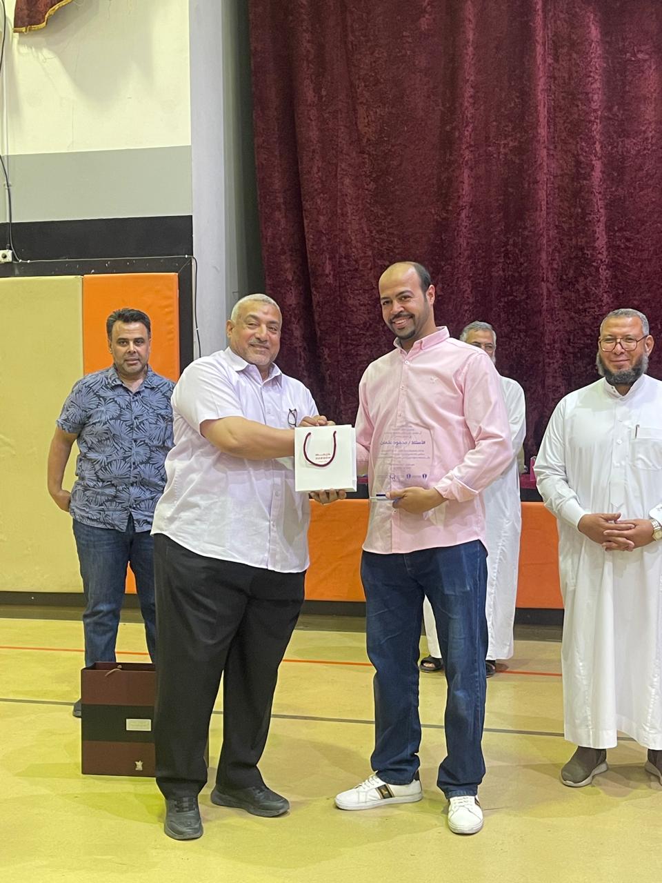 صور الخريجين