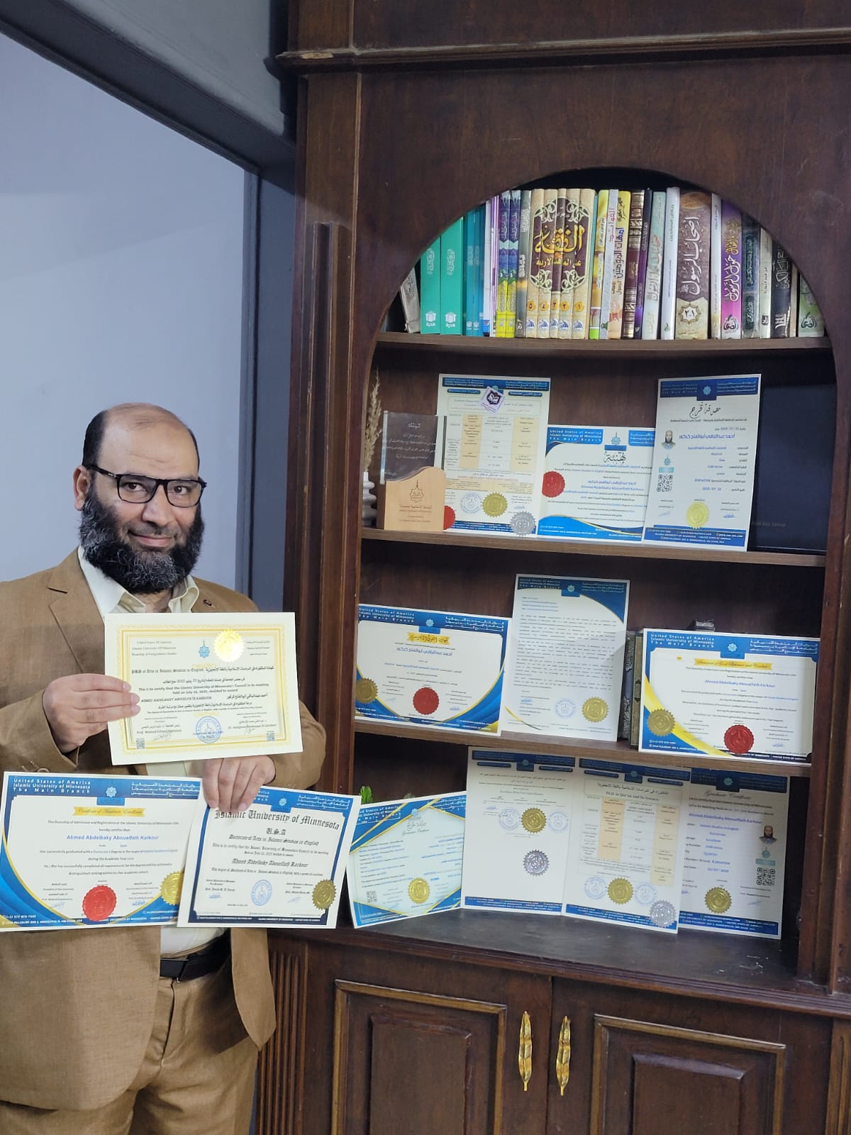 صور الخريجين