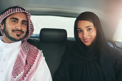 أهم 9 فروق بين الزواج المعلن وزواج المسيار في السعودية، مع نصائح لاتخاذ القرار الصحيح
