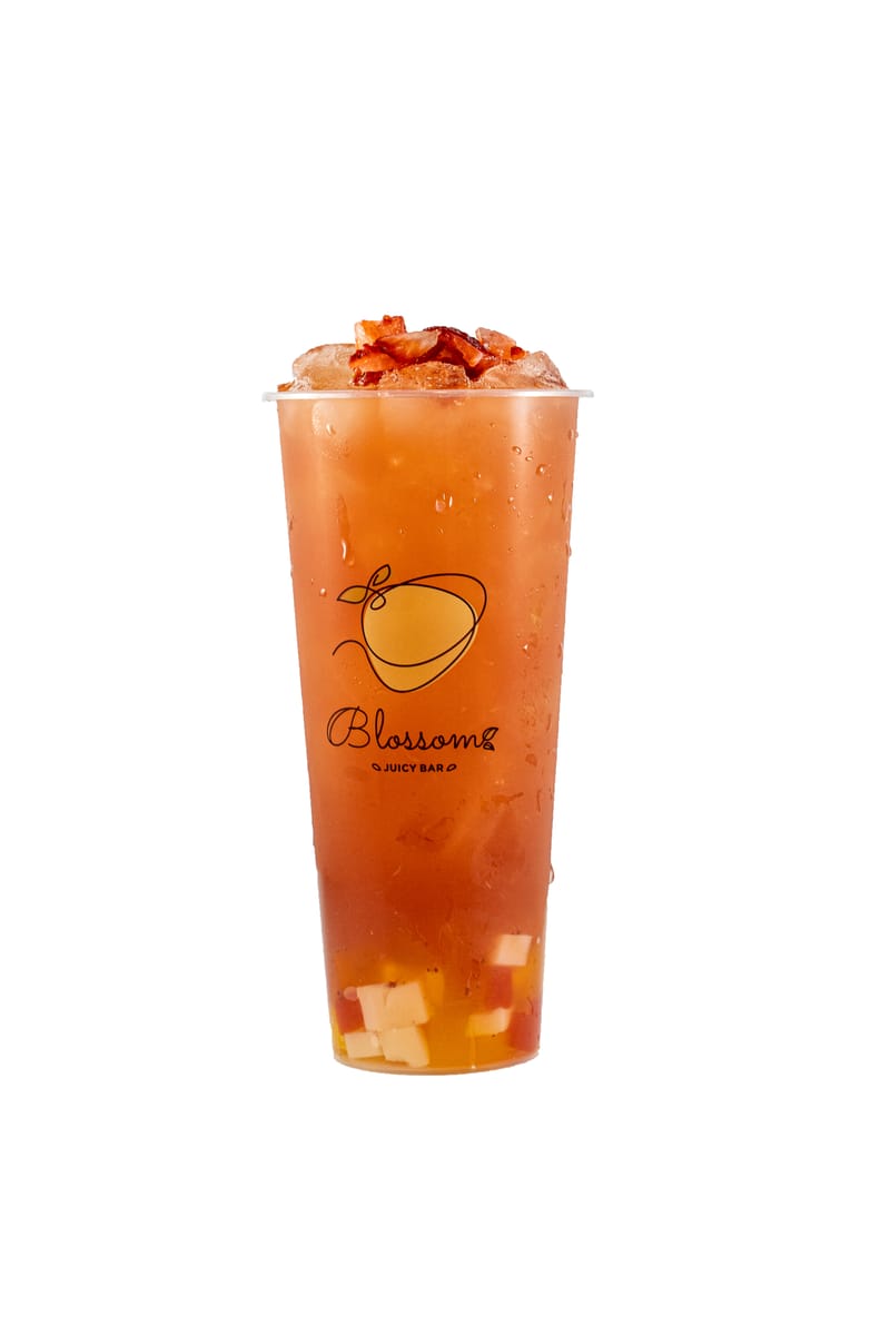 Strawberry Green Tea | Small $5 |  Large $5.5 |  $6.25 | Smoothie $0.25