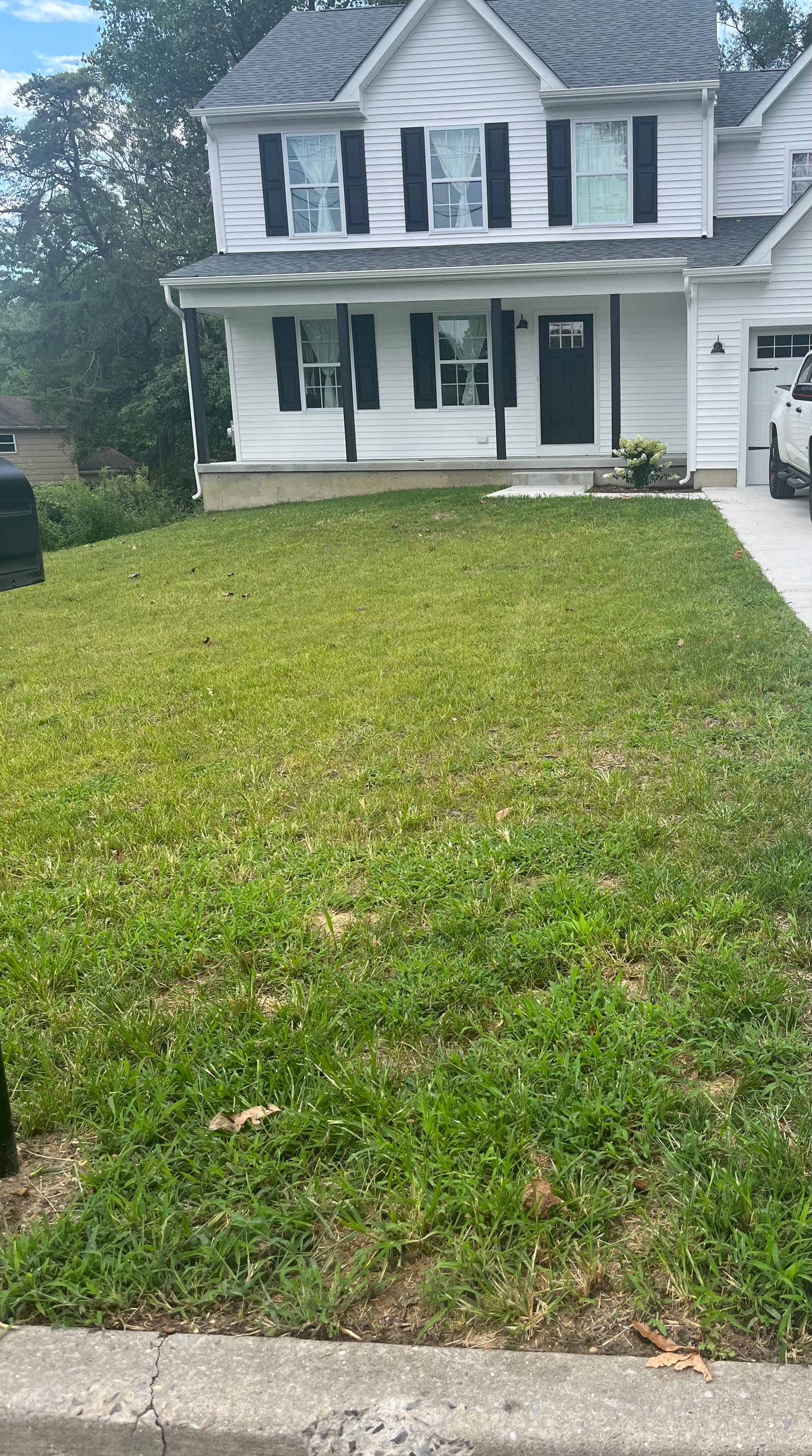 South New Jersey Front Yard Gravel Walkway (Before)