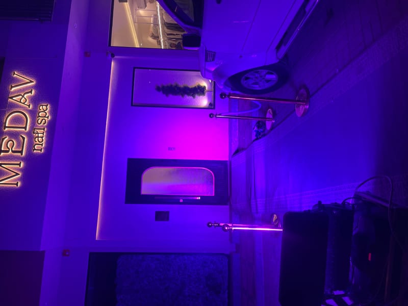 تأجير اضاءات بالرياض اضاءة للايجار