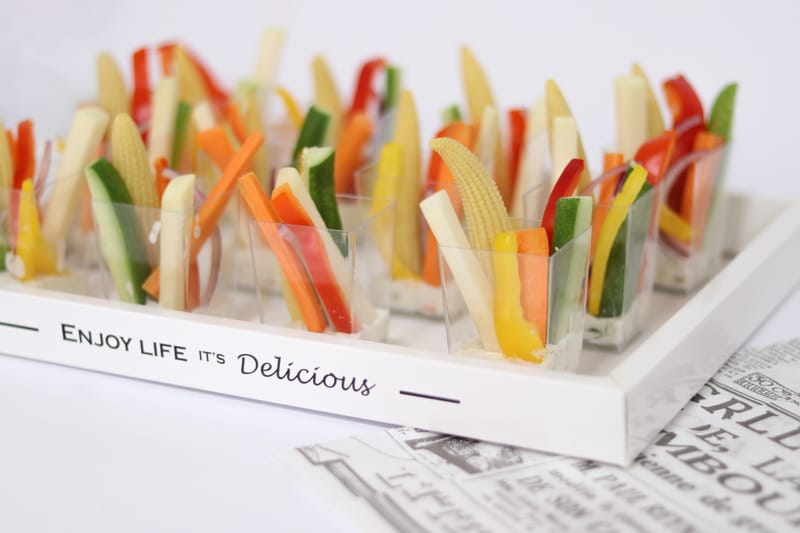 מגש כוסיות ירקות