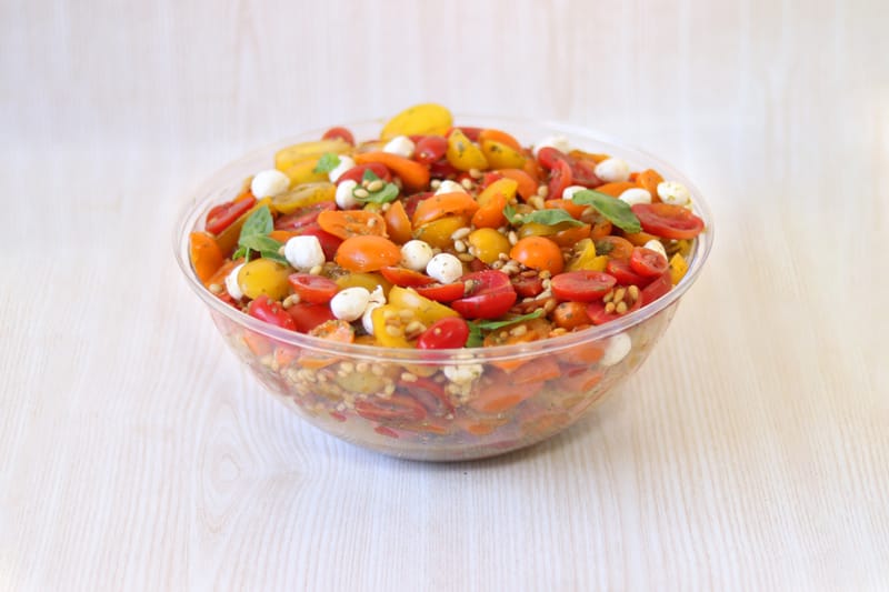 סלט קפרזה מוצרלה