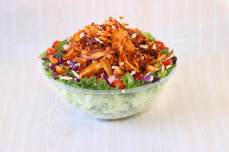 סלט חסה ובטטה קריספית