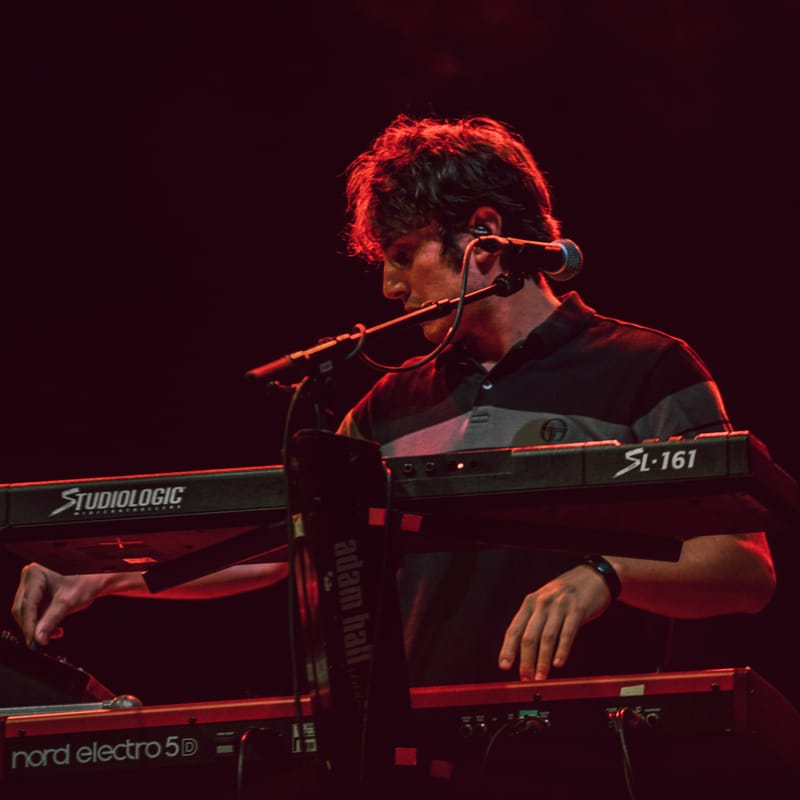 Lo Stato Sociale live Flowers Festival