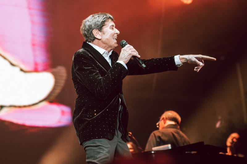 Gianni Morandi live Torino