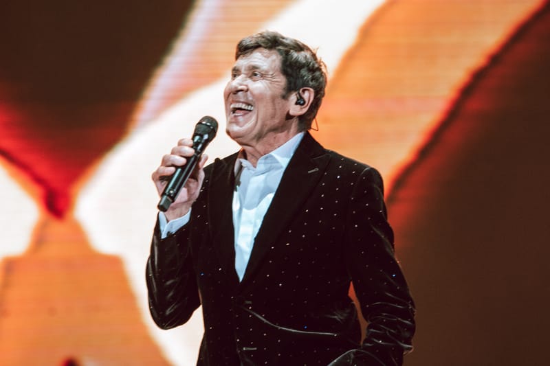 Gianni Morandi live Torino