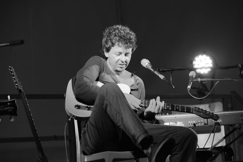 Riccardo Sinigaglia live a Torino