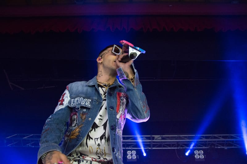 Sfera Ebbasta live Venaria Reale