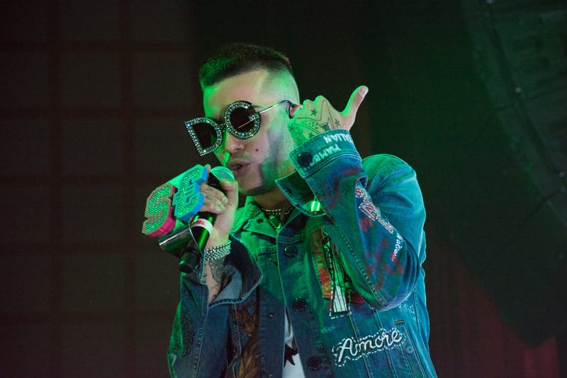 Sfera Ebbasta live Venaria Reale
