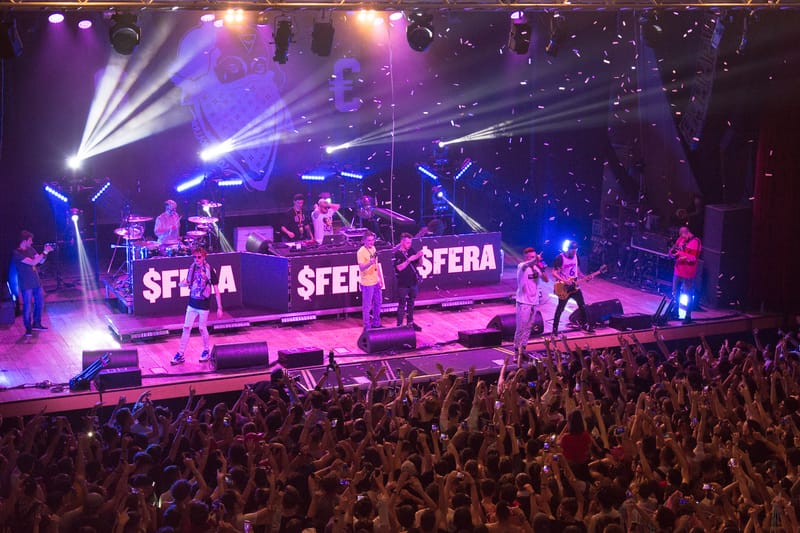 Sfera Ebbasta live Venaria Reale