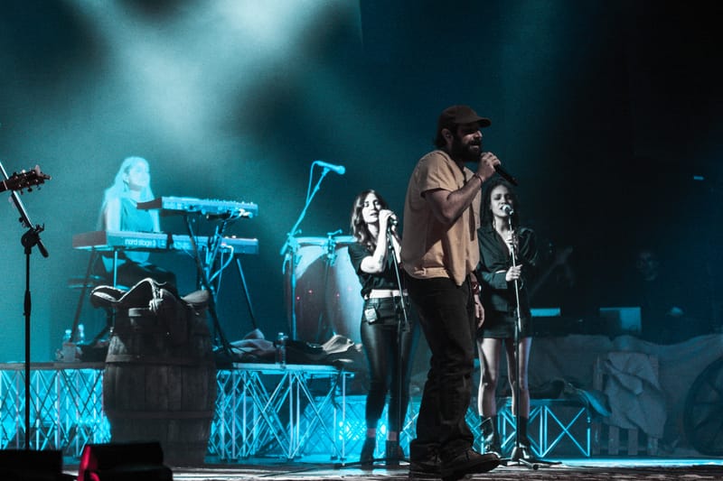 Tommaso Paradiso live a Torino