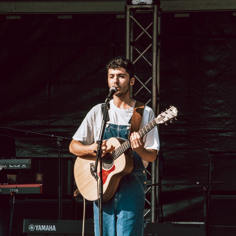 Fulminacci live Apolide Festival