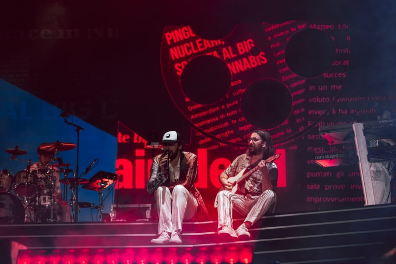 Pinguini tattici Nucleari live a Torino