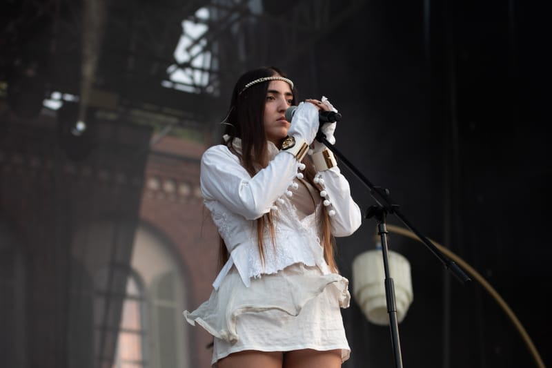 Joan Thiele live Flowers Festival 2025