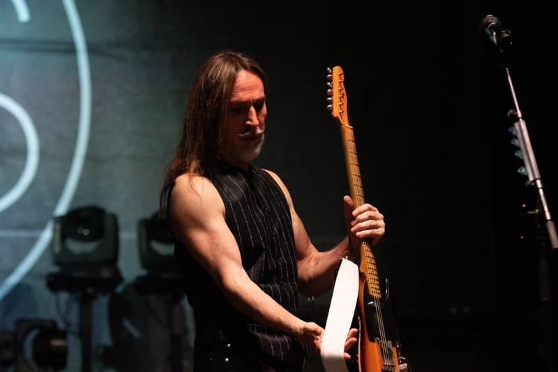 Afterhours live al Flowers Festival 2025