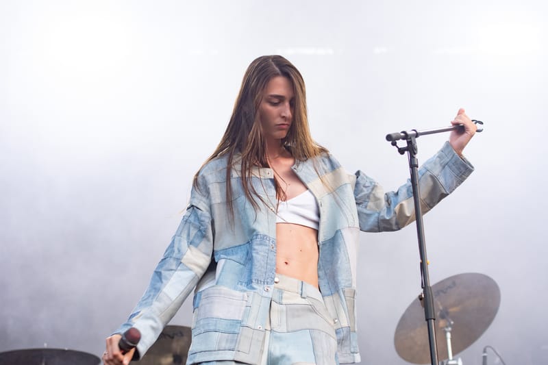 Emma Nolde live Flowers Festival