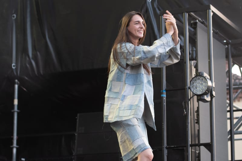 Emma Nolde live Flowers Festival