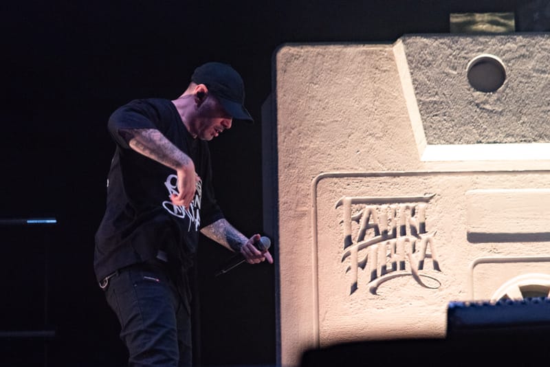 FabriFibra live al Flowers Festival