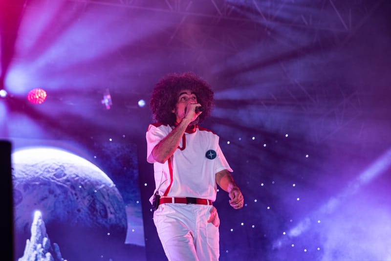 Caparezza live al Flowers Festival