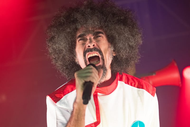 Caparezza live al Flowers Festival