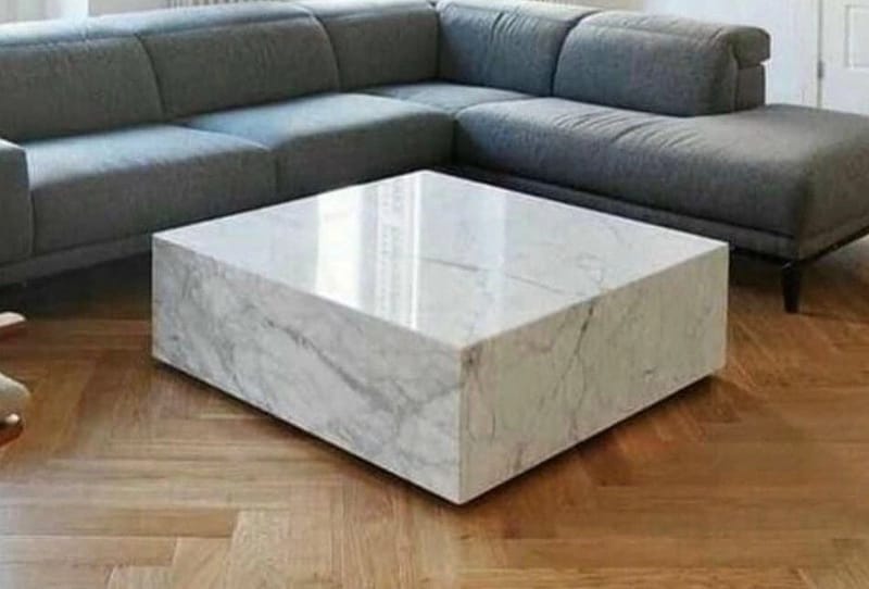 طاولات خدمة