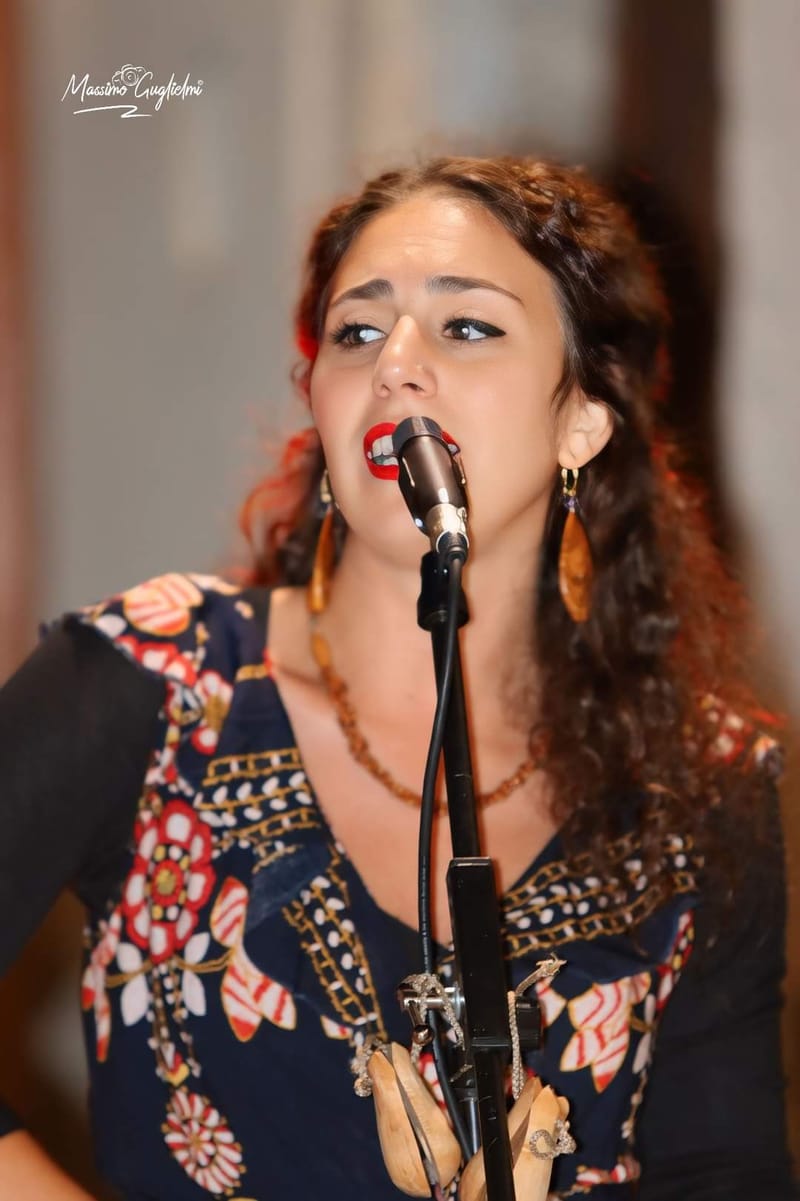  Roccamandolfi: Nella Rocca dei Briganti -