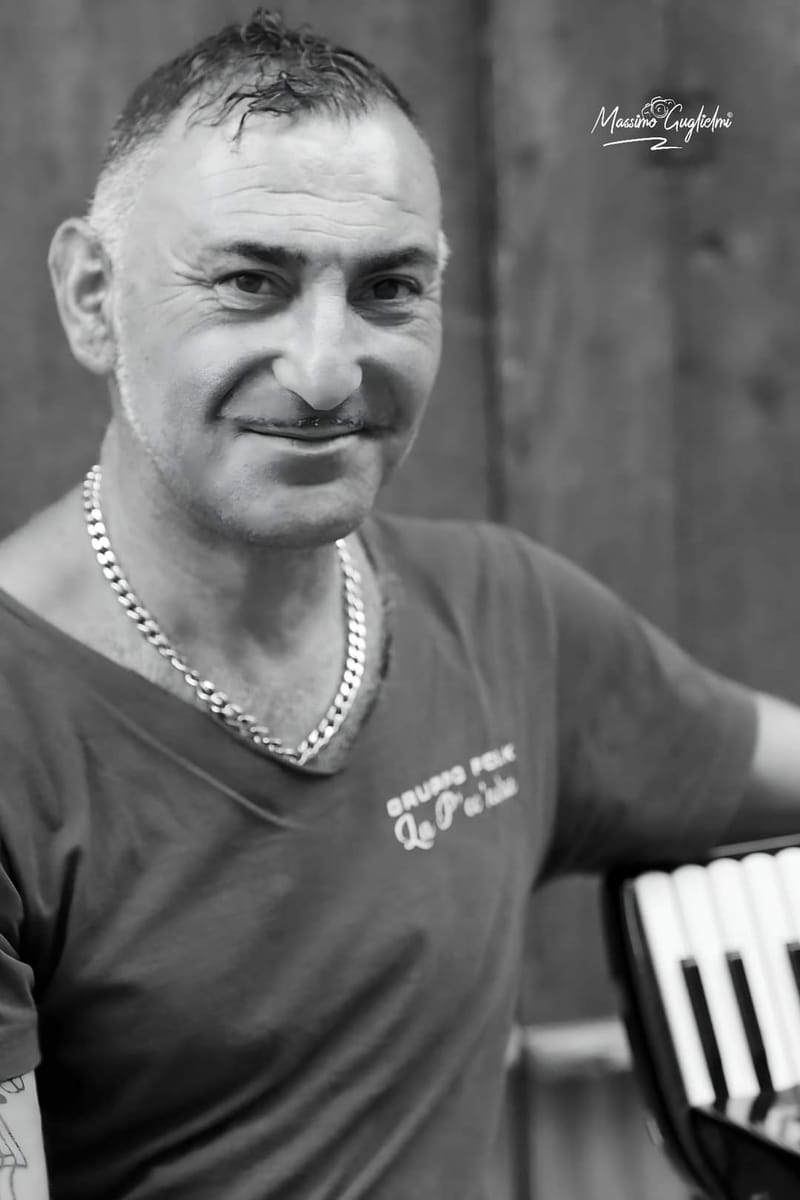  Roccamandolfi: Nella Rocca dei Briganti -