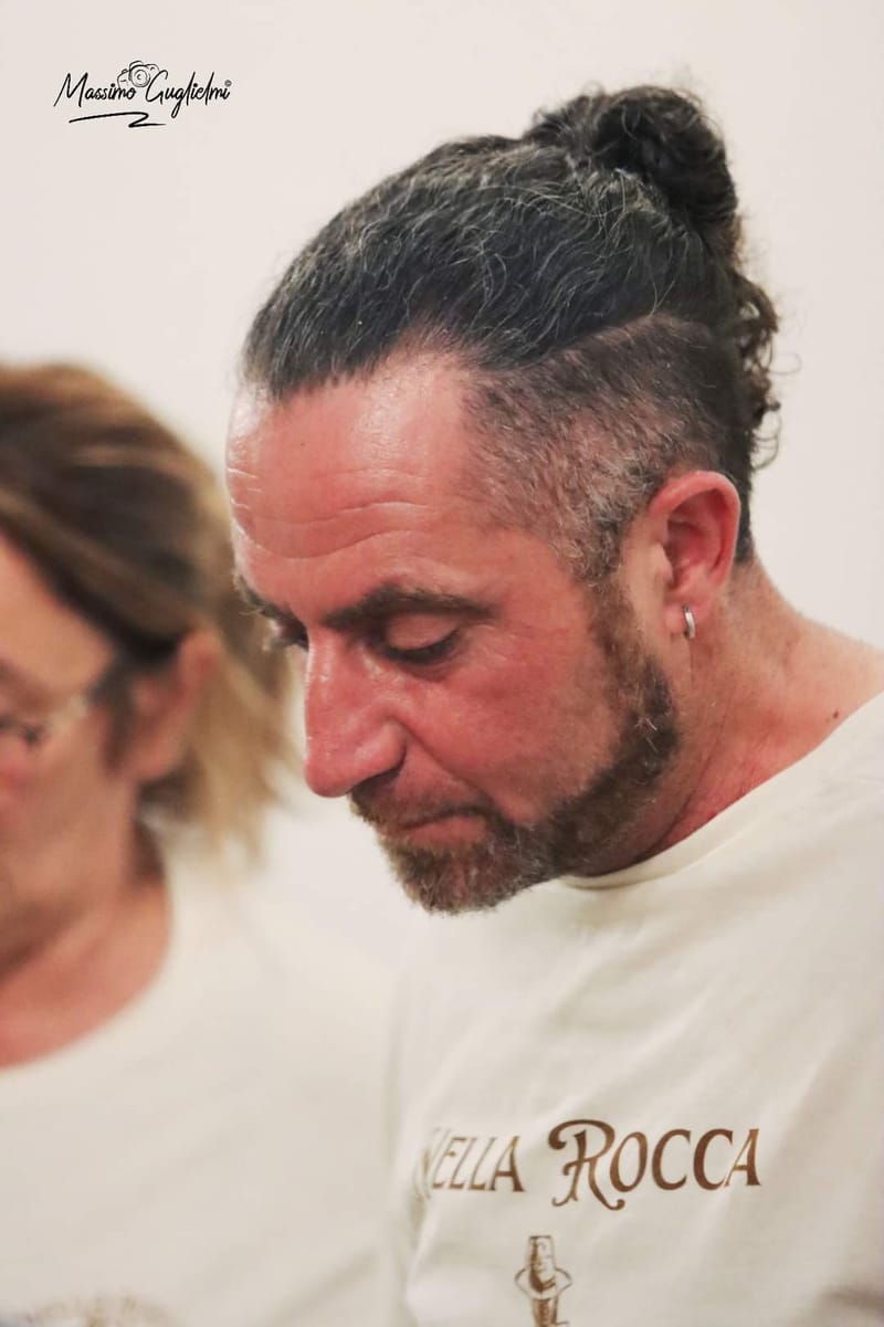  Roccamandolfi: Nella Rocca dei Briganti -