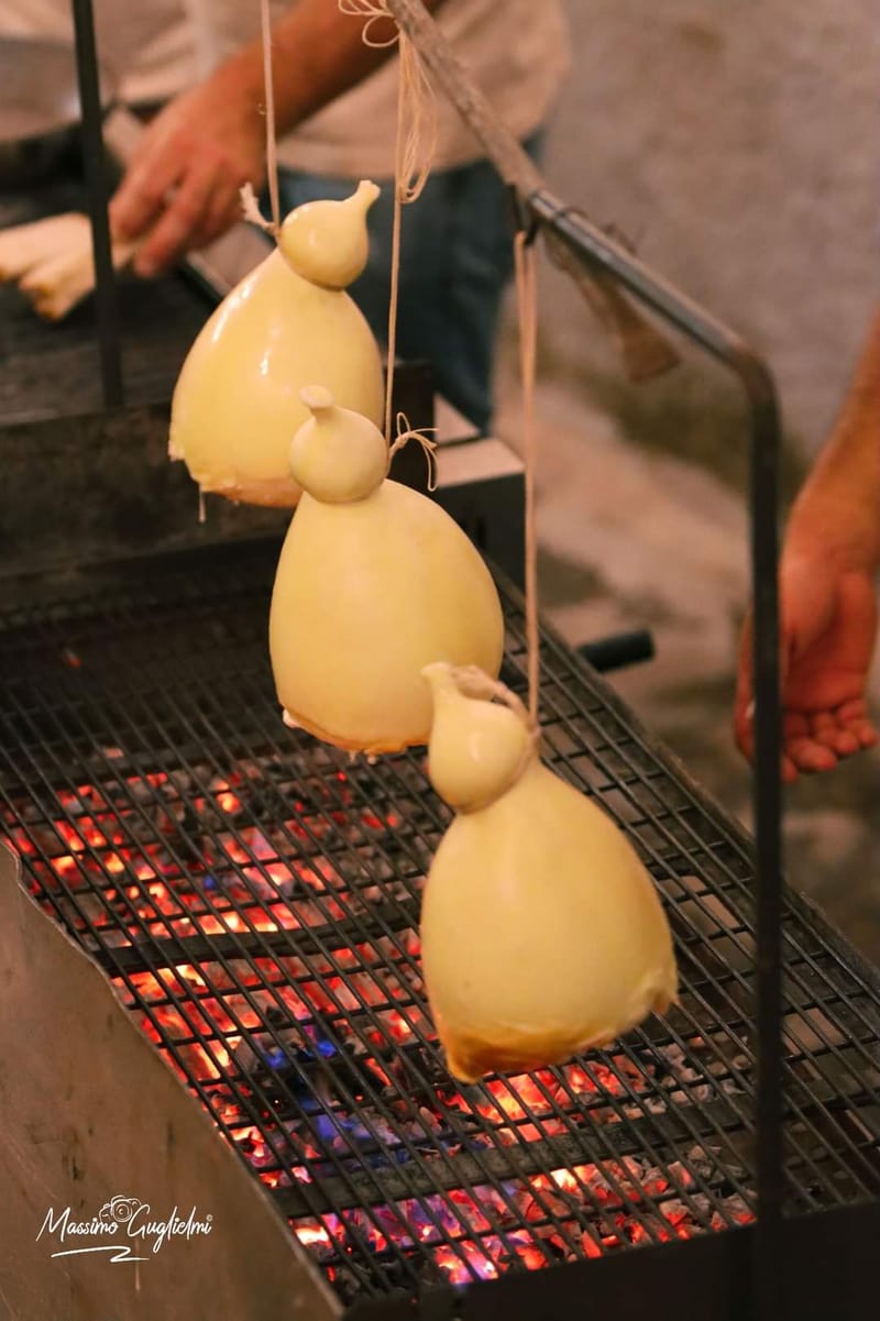  Roccamandolfi: Nella Rocca dei Briganti -