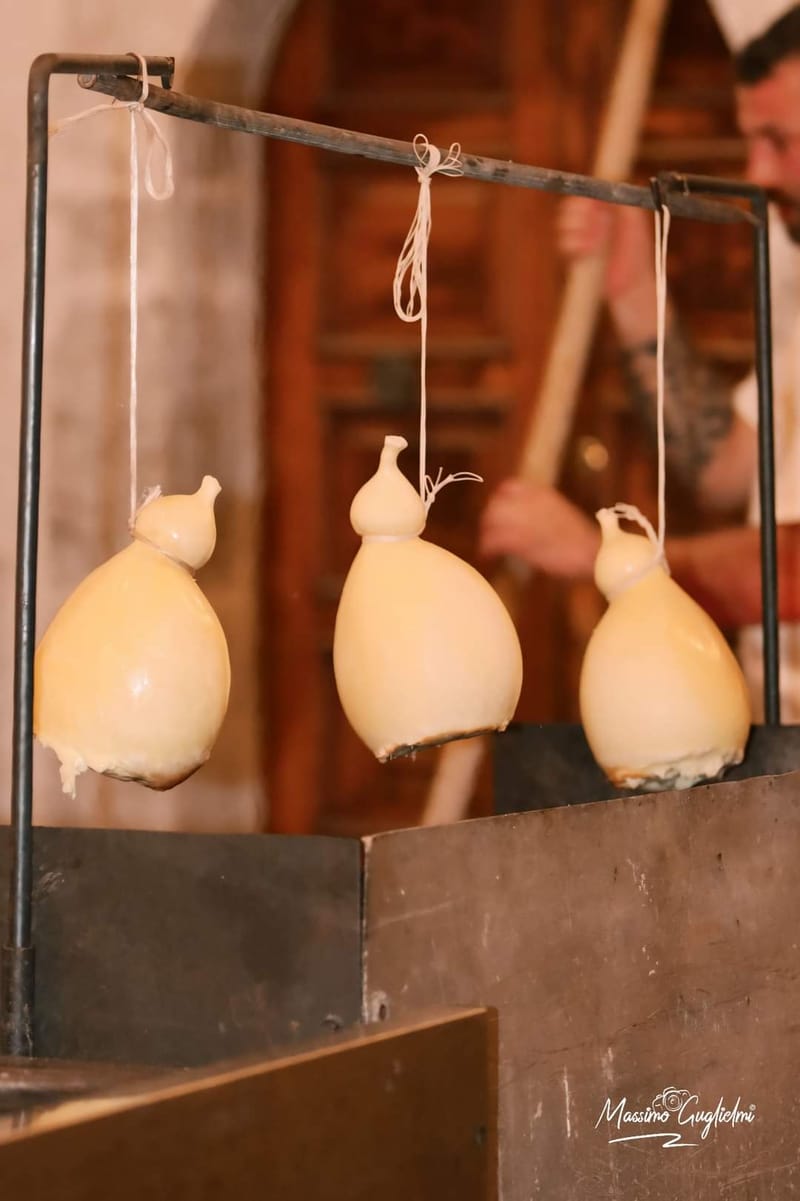  Roccamandolfi: Nella Rocca dei Briganti -