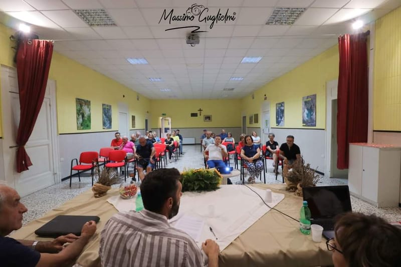  Roccamandolfi: Nella Rocca dei Briganti -