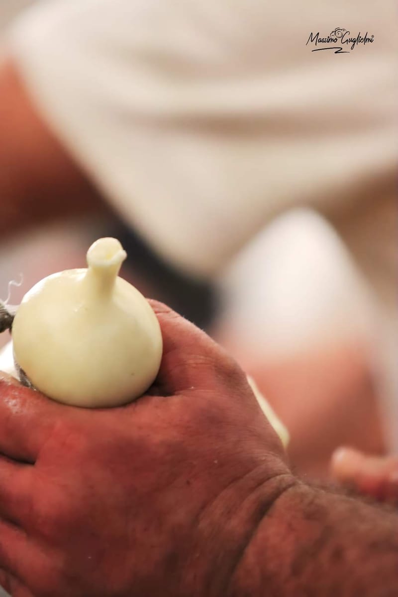  Roccamandolfi: Nella Rocca dei Briganti -