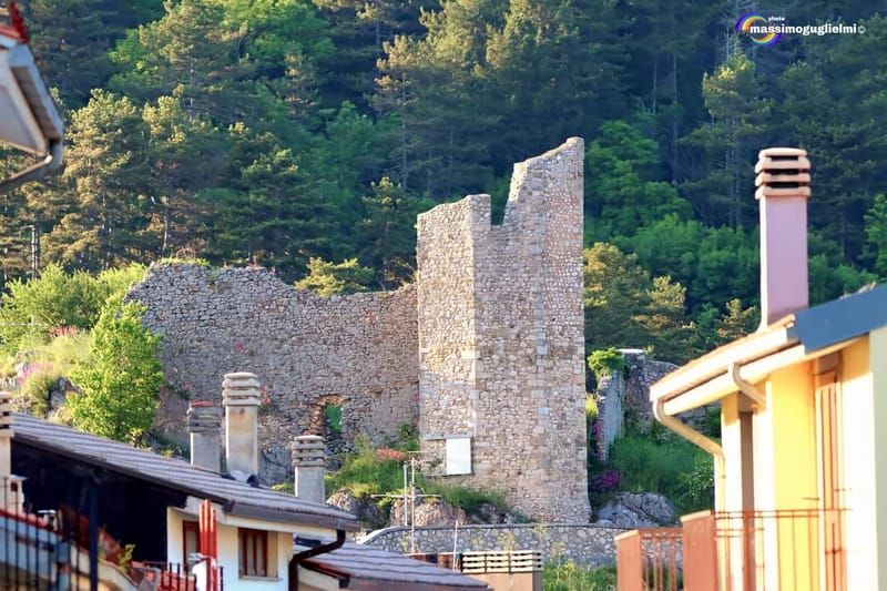 Scorci e fauna tra Alfedena, Barrea, Civitella Alfedena e Villetta Barrea
