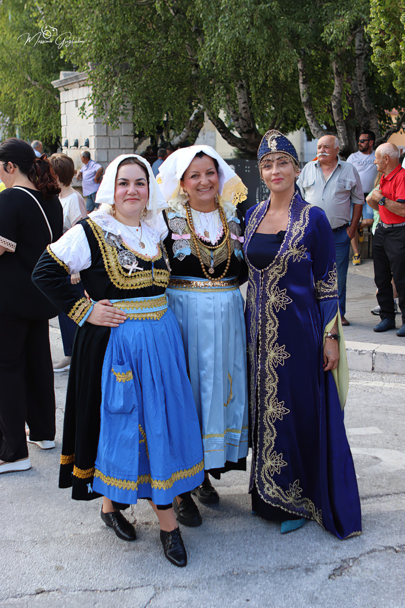 UNA GIORNATA MAGICA A LONGANO