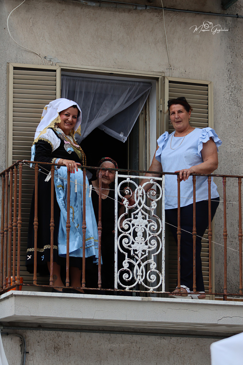 UNA GIORNATA MAGICA A LONGANO