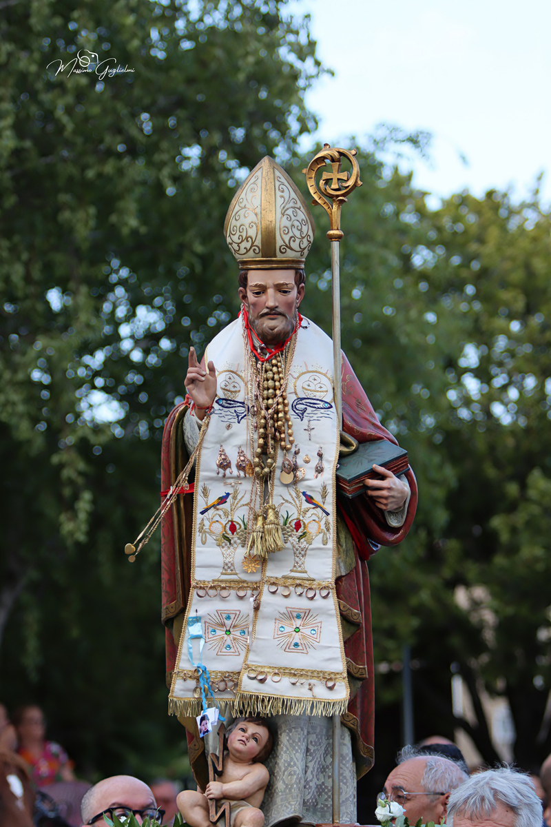 UNA GIORNATA MAGICA A LONGANO