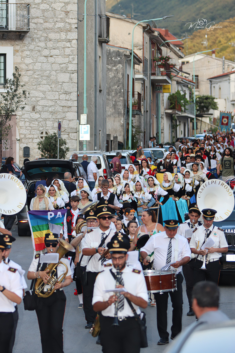 UNA GIORNATA MAGICA A LONGANO