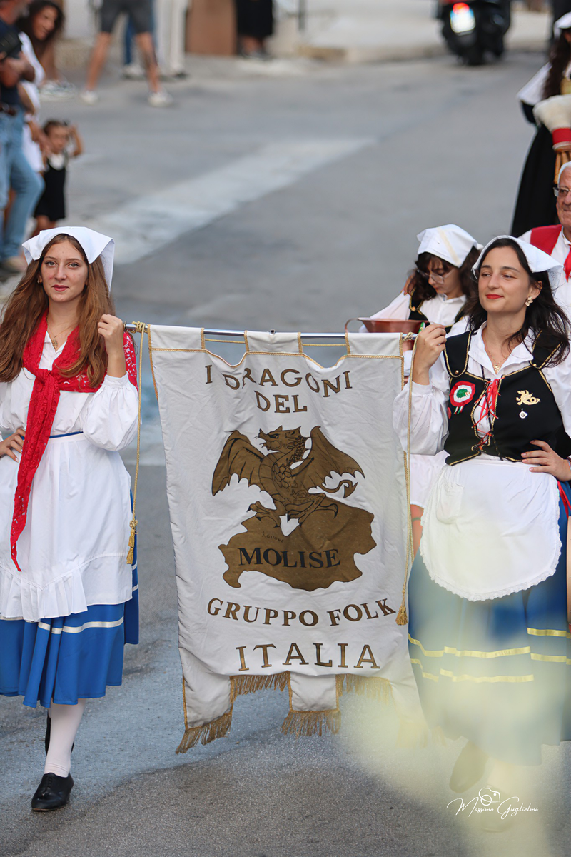UNA GIORNATA MAGICA A LONGANO