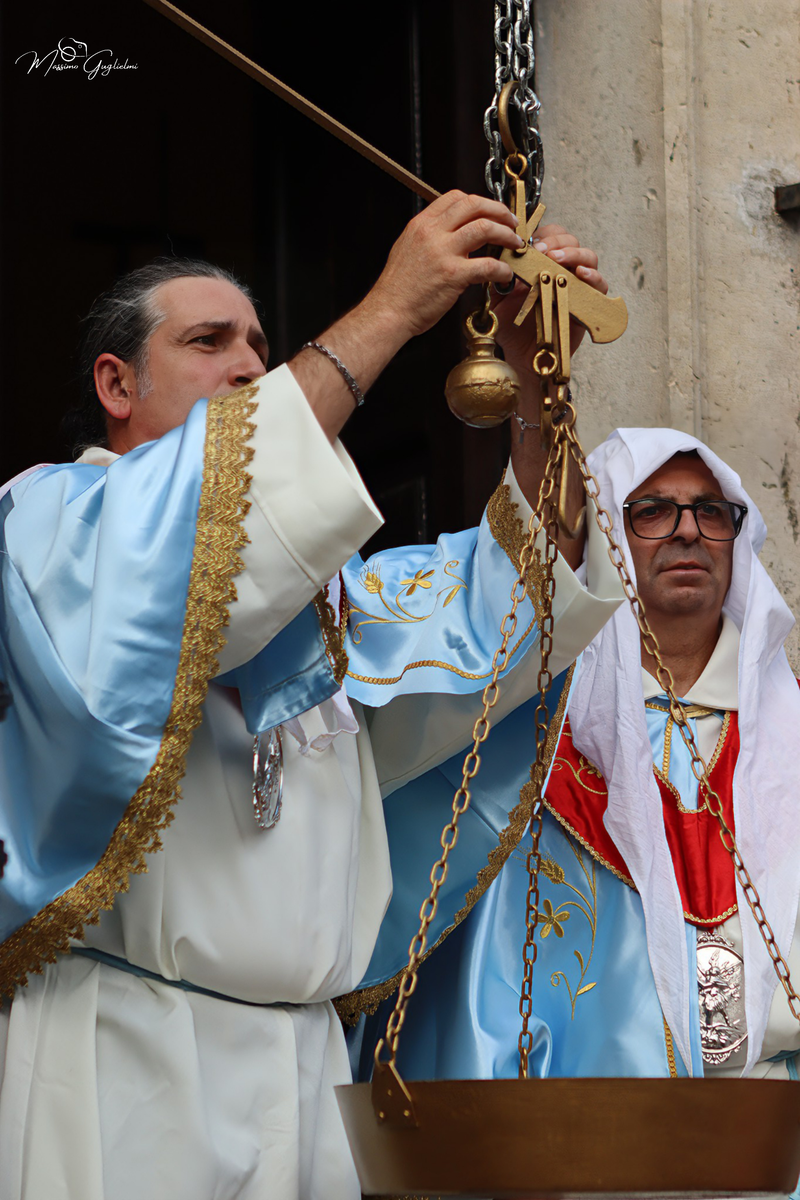 UNA GIORNATA MAGICA A LONGANO