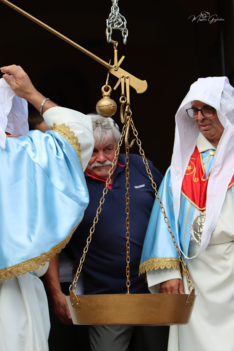 UNA GIORNATA MAGICA A LONGANO