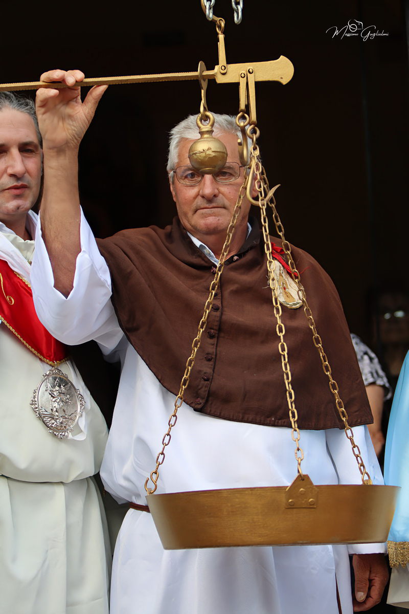 UNA GIORNATA MAGICA A LONGANO