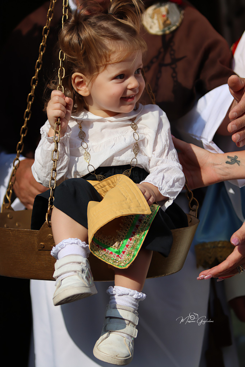 UNA GIORNATA MAGICA A LONGANO