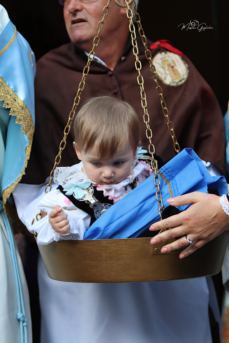 UNA GIORNATA MAGICA A LONGANO